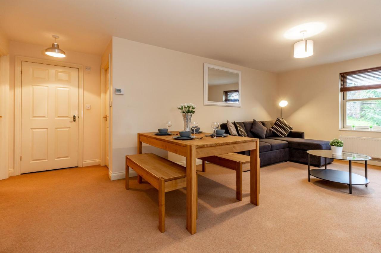 Host & Stay - Hillbrook House Apartment Грейт Малвърн Екстериор снимка