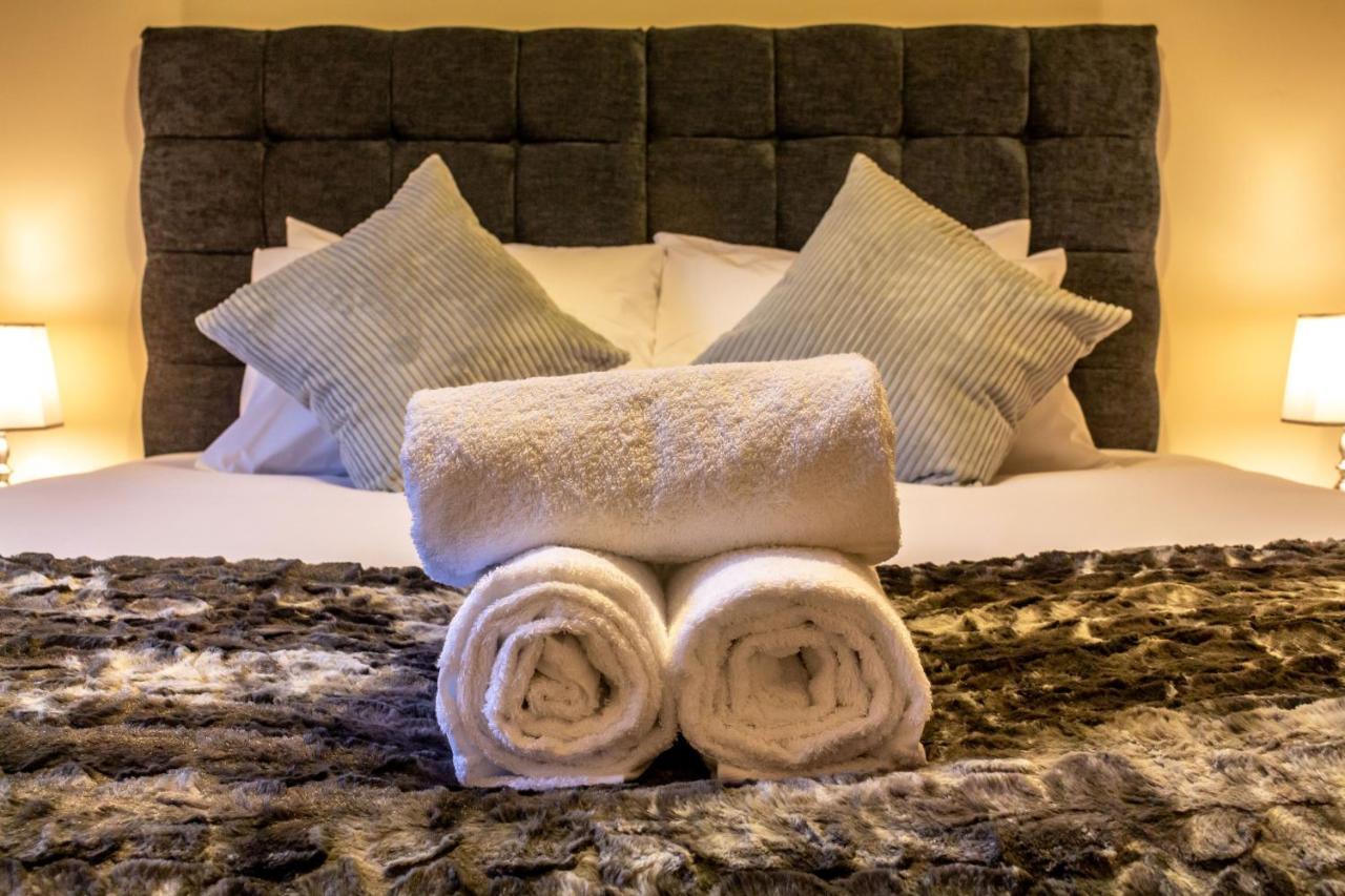 Host & Stay - Hillbrook House Apartment Грейт Малвърн Екстериор снимка